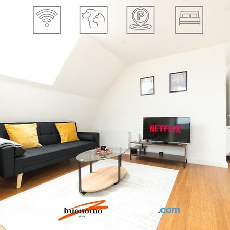 Two Bedroom Apartment At Buonomo Stays Short Lets & Serviced Accommodation 런던 외부 사진