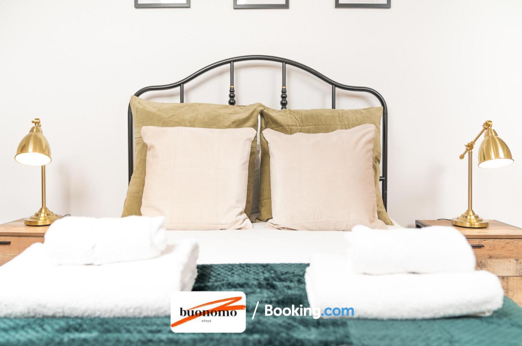 Two Bedroom Apartment At Buonomo Stays Short Lets & Serviced Accommodation 런던 외부 사진