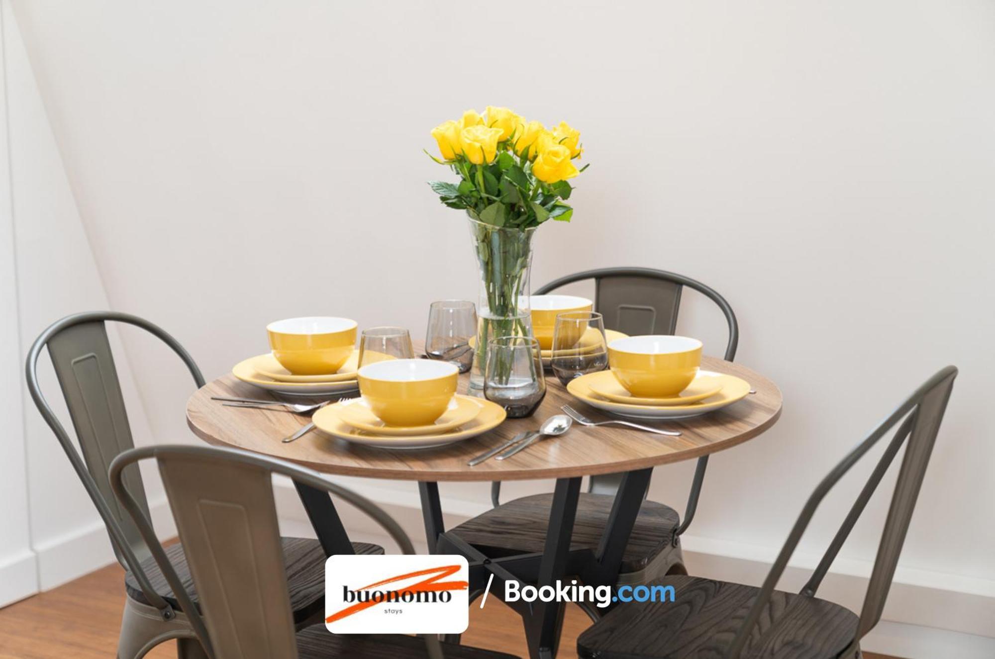 Two Bedroom Apartment At Buonomo Stays Short Lets & Serviced Accommodation 런던 외부 사진